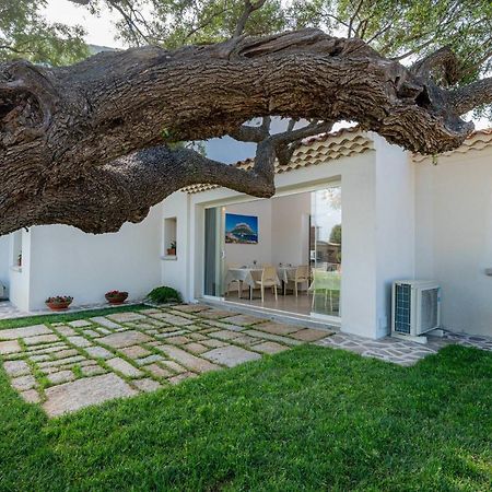 Residenza L'Alzoni Hotel San Teodoro  Bagian luar foto