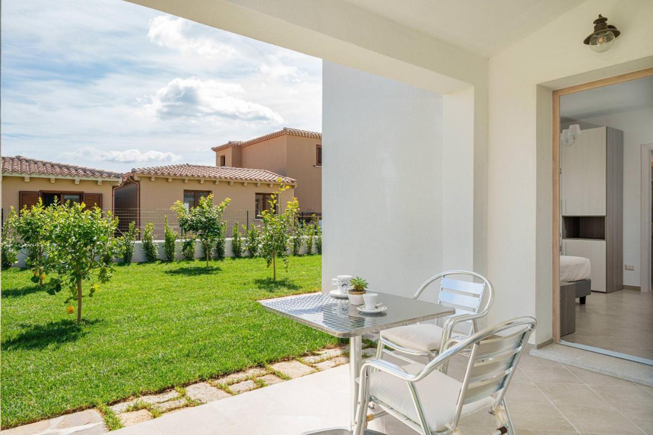 Residenza L'Alzoni Hotel San Teodoro  Bagian luar foto
